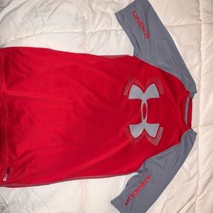 UA short sleeve UPF 50 heat gear YM